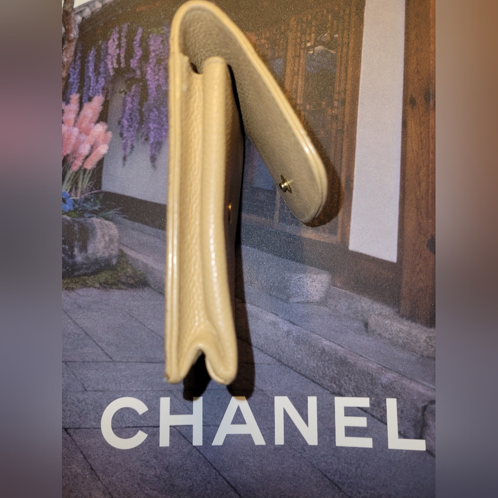 Chanel Cigarette Case Caviar Skin Beige CC - Picture 2 of 8